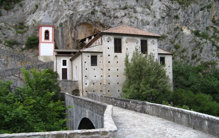 Chiesa di S. Maria di Costantinopoli a Papasidero